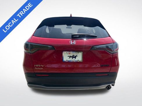 Used 2025 Honda HR-V Sport image 4