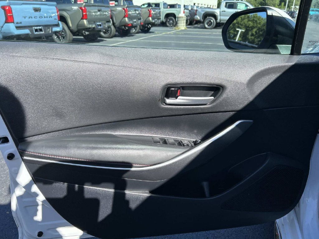 Used 2024 Toyota Corolla SE FWD image 20
