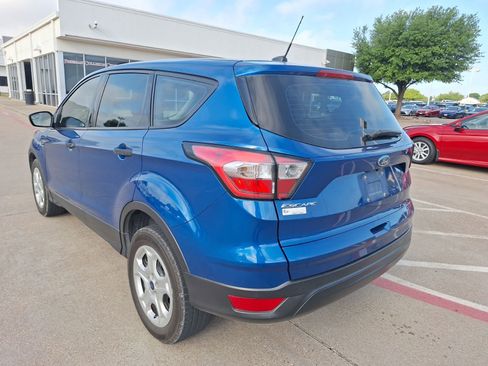 Used 2018 Ford Escape S image 4