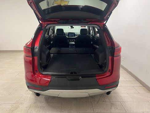 Used 2025 Chevrolet Blazer LT image 19