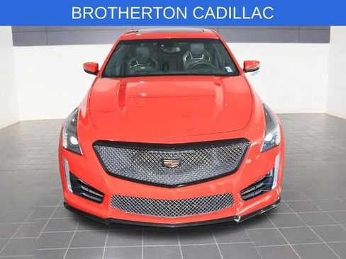 Used 2019 Cadillac CTS V w/ Luxury Package RWD image 11