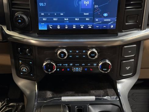 Used 2021 Ford F150 Lariat w/ Equipment Group 502A High AWD/4WD image 32