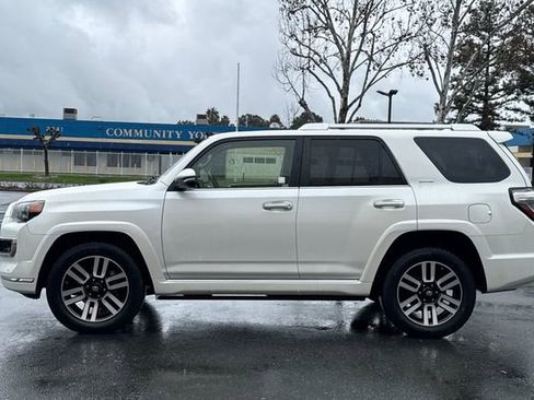 Used 2019 Toyota 4Runner Limited image 7