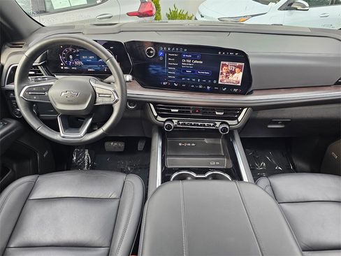 Used 2025 Chevrolet Tahoe Z71 w/ Comfort Package image 22