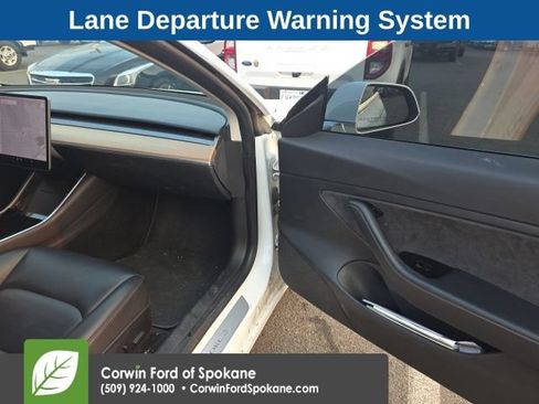 Used 2018 Tesla Model 3 Long Range RWD image 5