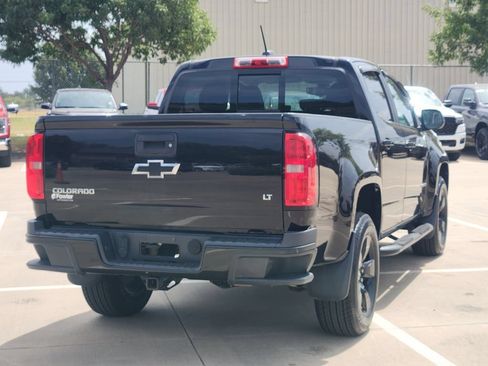 Used 2016 Chevrolet Colorado LT w/ Midnight Edition RWD image 5