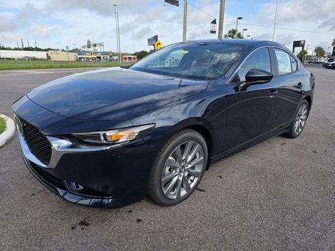 New 2026 MAZDA MAZDA3 2.5 S Sedan w/ Preferred Pkg FWD image 4