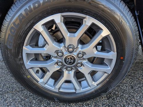 Used 2023 Toyota Tundra 1794 Edition image 11