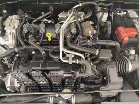 Used 2024 Nissan Altima 2.5 SV FWD image 30
