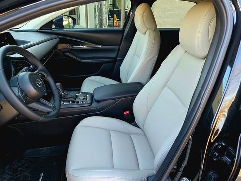 New 2026 MAZDA CX-30 AWD 2.5 S w/ Select Sport Pkg image 17