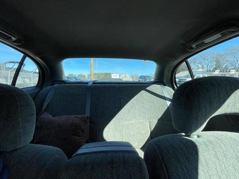 Used 2004 Buick Le Sabre Custom w/ Wheel and Sounds Package image 32