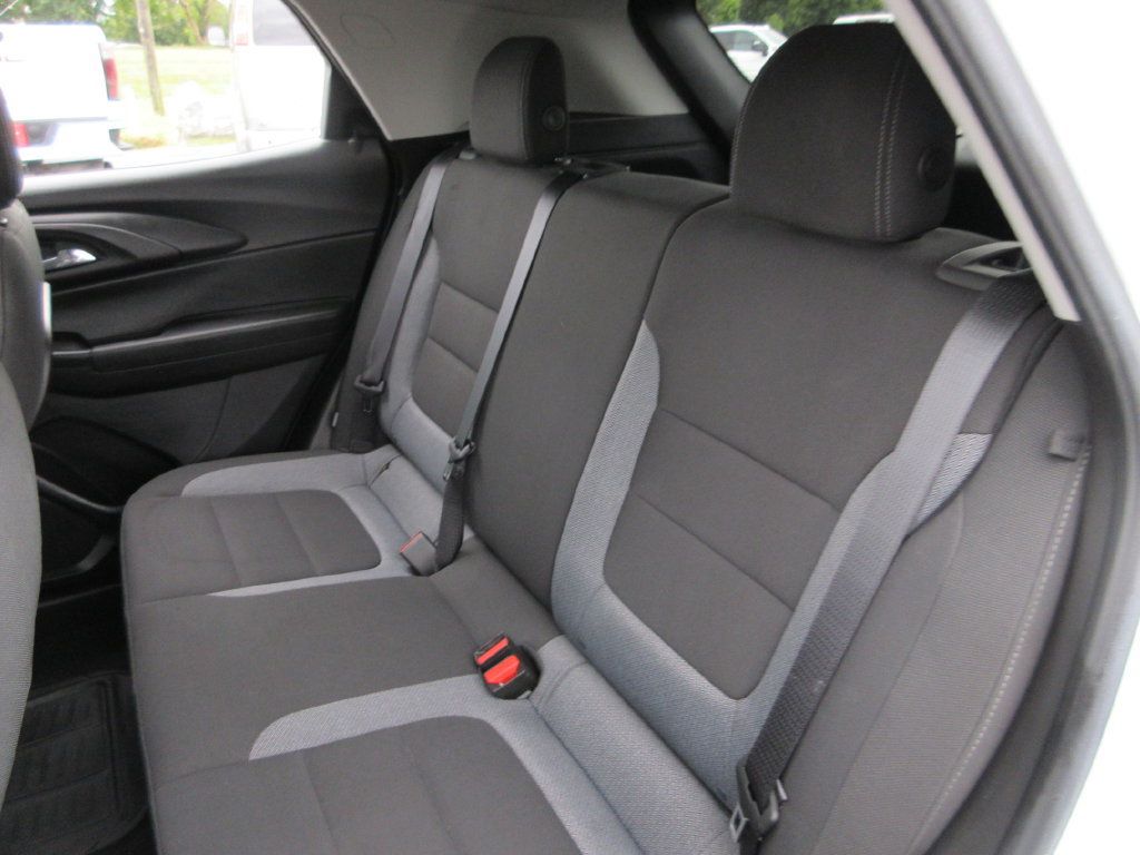 Certified 2022 Chevrolet TrailBlazer LT w/ Confidence II Package FWD image 20