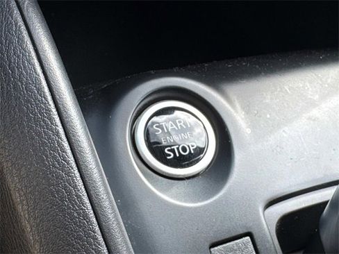 Certified 2024 Nissan Kicks S image 31