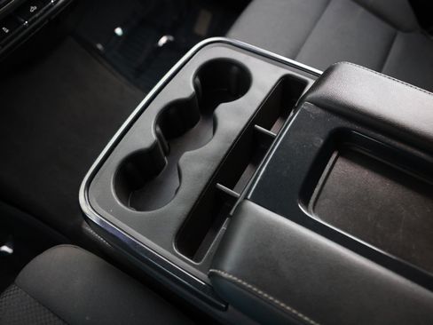 Used 2019 Chevrolet Silverado 1500 LT w/ All Star Edition AWD/4WD image 41