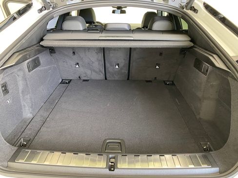 New 2026 BMW X6 xDrive40i w/ Executive Package image 31