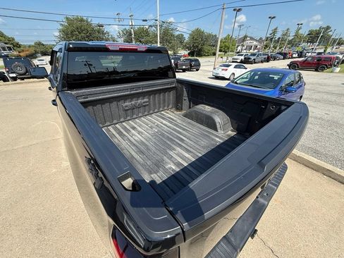 Used 2026 GMC Sierra 1500 Elevation w/ Elevation Select Package AWD/4WD image 8