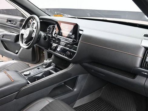 Used 2023 Nissan Pathfinder Rock Creek image 34