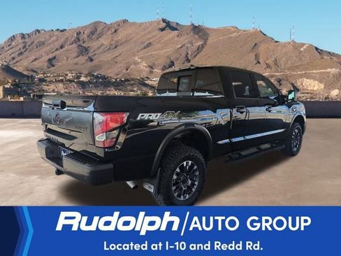 Used 2023 Nissan Titan PRO-4X image 5