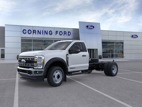 New 2025 Ford F550 4x4 Regular Cab Super Duty image 1
