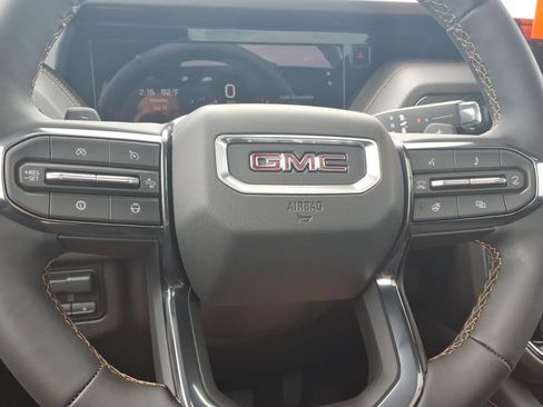 New 2026 GMC Yukon XL AT4 w/ AT4 Premium Plus Package AWD/4WD image 19