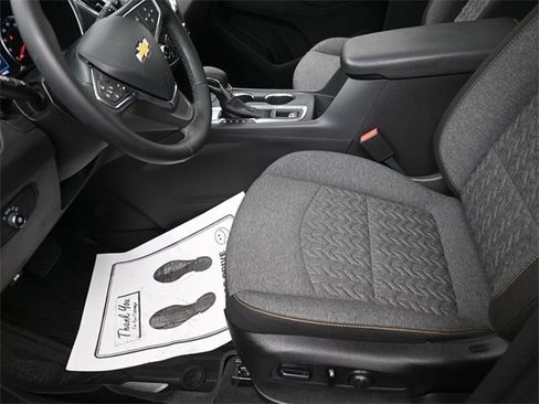 Used 2024 Chevrolet Equinox LT image 15