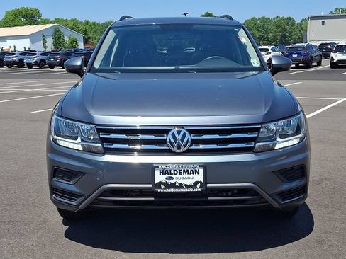 Used 2021 Volkswagen Tiguan SE w/ Panoramic Sunroof Package AWD/4WD image 2