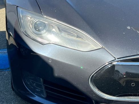 Used 2015 Tesla Model S 85D image 14