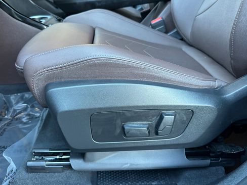 Used 2023 BMW X1 xDrive28i image 13