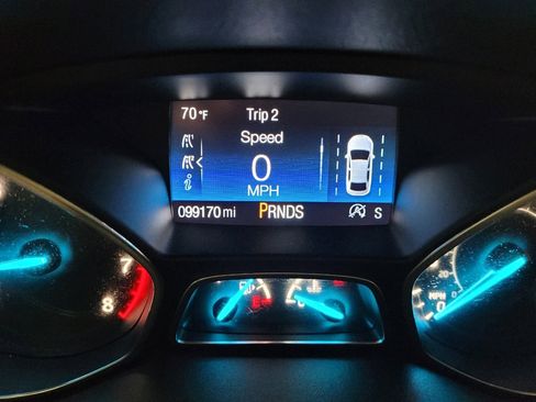 Used 2017 Ford Escape Titanium w/ Equipment Group 301A AWD/4WD image 23