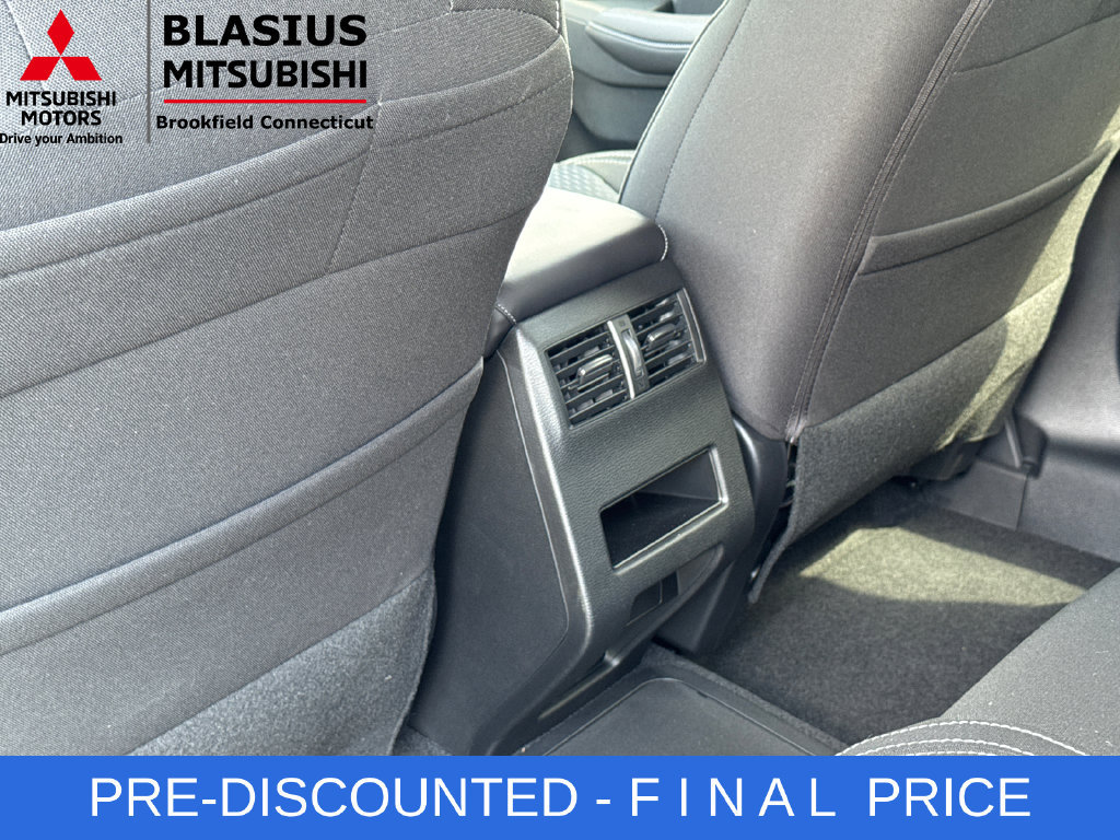 Used 2025 Mitsubishi Outlander ES AWD/4WD image 20