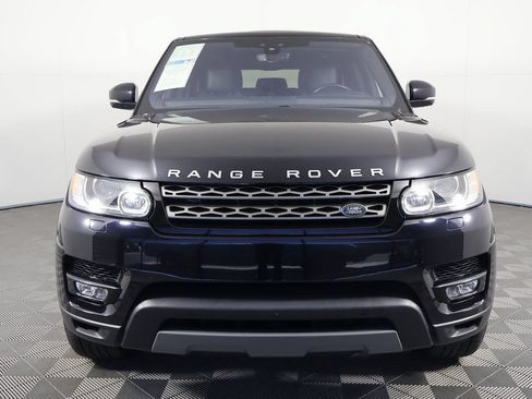Used 2017 Land Rover Range Rover Sport SE AWD/4WD image 2