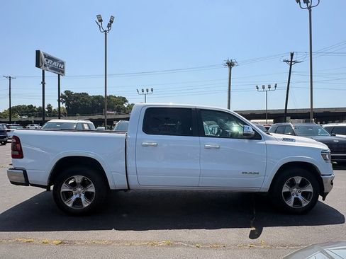 Used 2022 RAM 1500 Laramie AWD/4WD image 9
