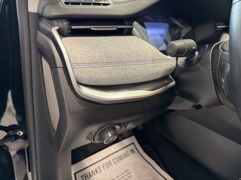 Used 2022 Jeep Compass Latitude w/ Convenience Group image 17