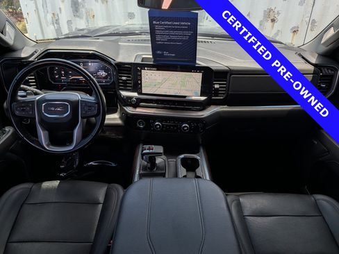 Used 2023 GMC Sierra 1500 SLT w/ SLT Premium Package AWD/4WD image 17
