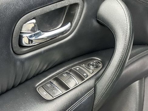 Used 2022 Nissan Armada SL RWD image 22