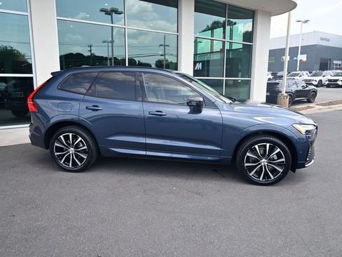 Used 2024 Volvo XC60 B5 Ultimate w/ Protection Package Premier AWD/4WD image 9
