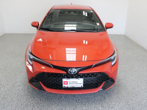 Used 2024 Toyota Corolla SE FWD image 3