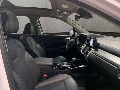 Used 2023 Kia Sorento SX image 23