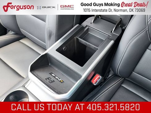 New 2027 GMC Terrain Elevation w/ Elevation Premium Package FWD image 32