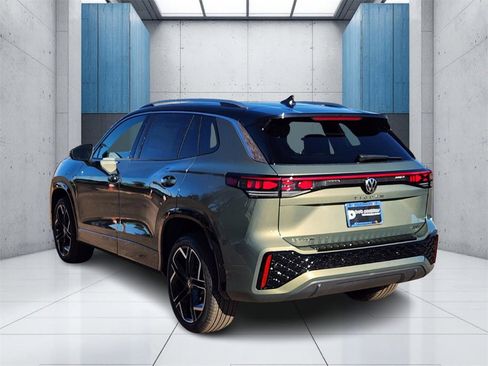 New 2026 Volkswagen Tiguan SEL R-Line image 31