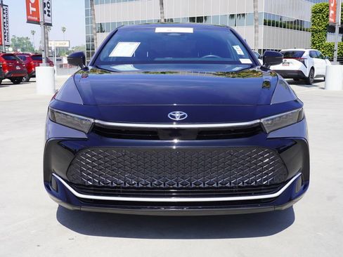 Certified 2023 Toyota Crown Platinum w/ Carpet Mat Package (TMS) image 3