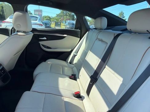 Used 2017 Chevrolet Impala Premier FWD image 20