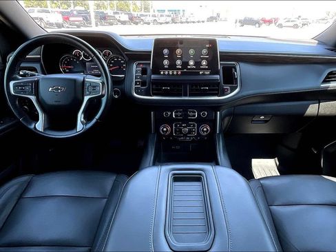 Used 2021 Chevrolet Tahoe Z71 w/ Rear Media and Nav Package AWD/4WD image 5
