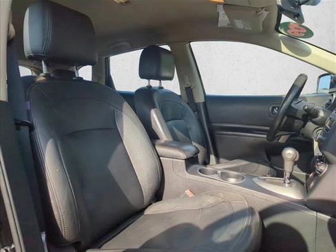 Used 2009 Nissan Rogue S FWD image 23