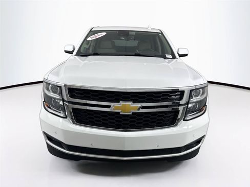 Used 2020 Chevrolet Tahoe LT w/ Luxury Package RWD image 9