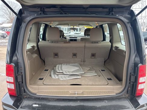 Used 2010 Jeep Liberty Sport image 21