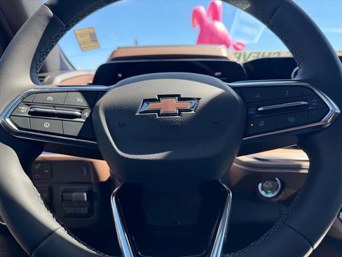 New 2026 Chevrolet Suburban High Country w/ Sun And Tow Package image 16