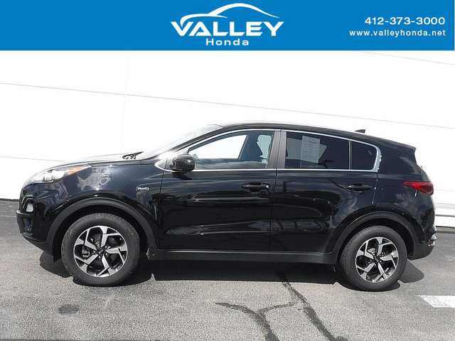 Used 2022 Kia Sportage LX AWD/4WD image 2