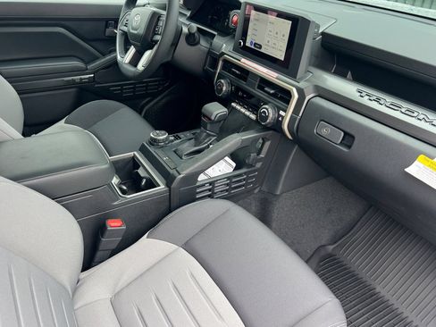 New 2026 Toyota Tacoma TRD Off-Road AWD/4WD image 12