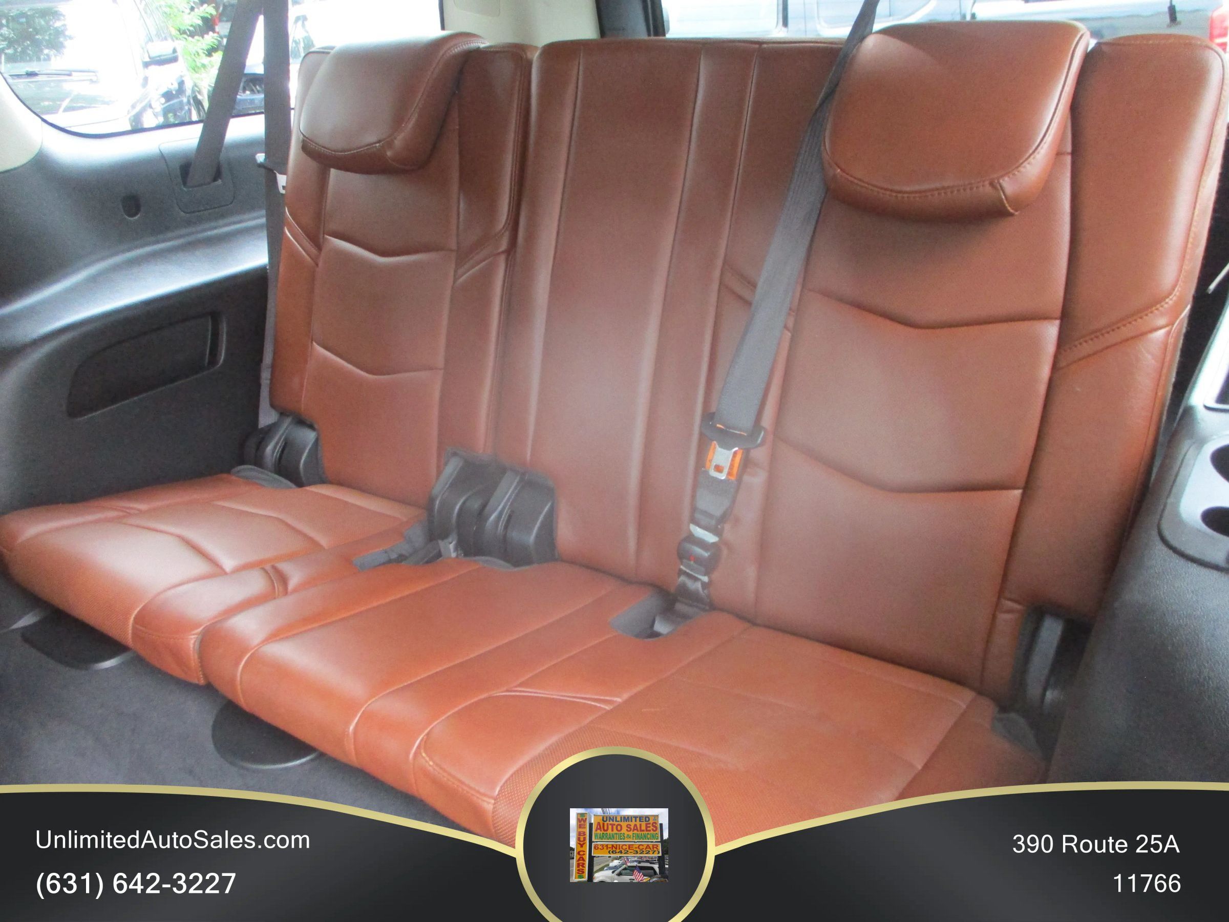Used 2016 Cadillac Escalade ESV Luxury AWD/4WD image 7